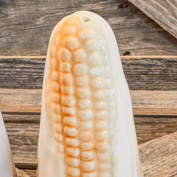 Vintage Corn On The Cob, Salt and Pepper Shakers,  Ceramic, 4” Tall - Picture 6 of 8